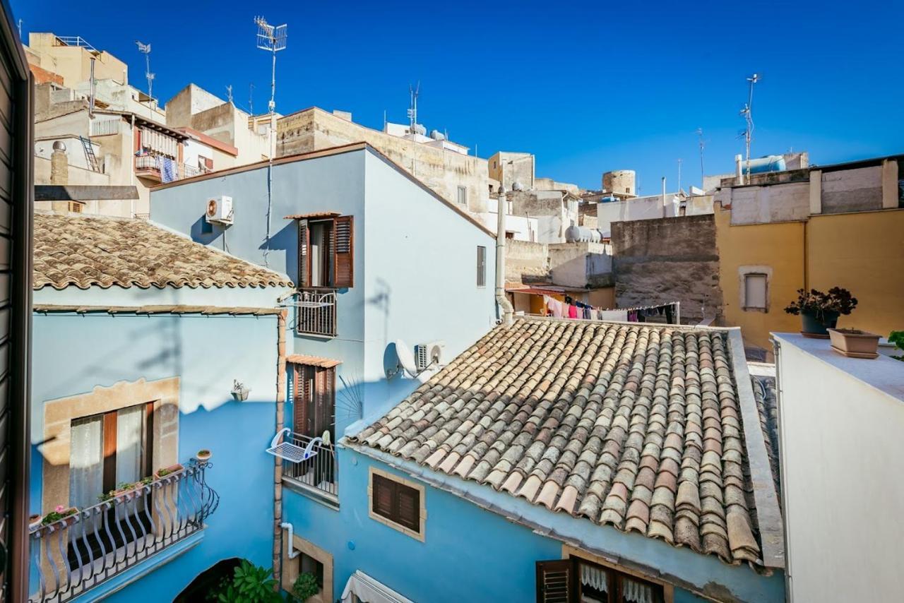 שאקה La Finestra Sul Cortile B&B מראה חיצוני תמונה