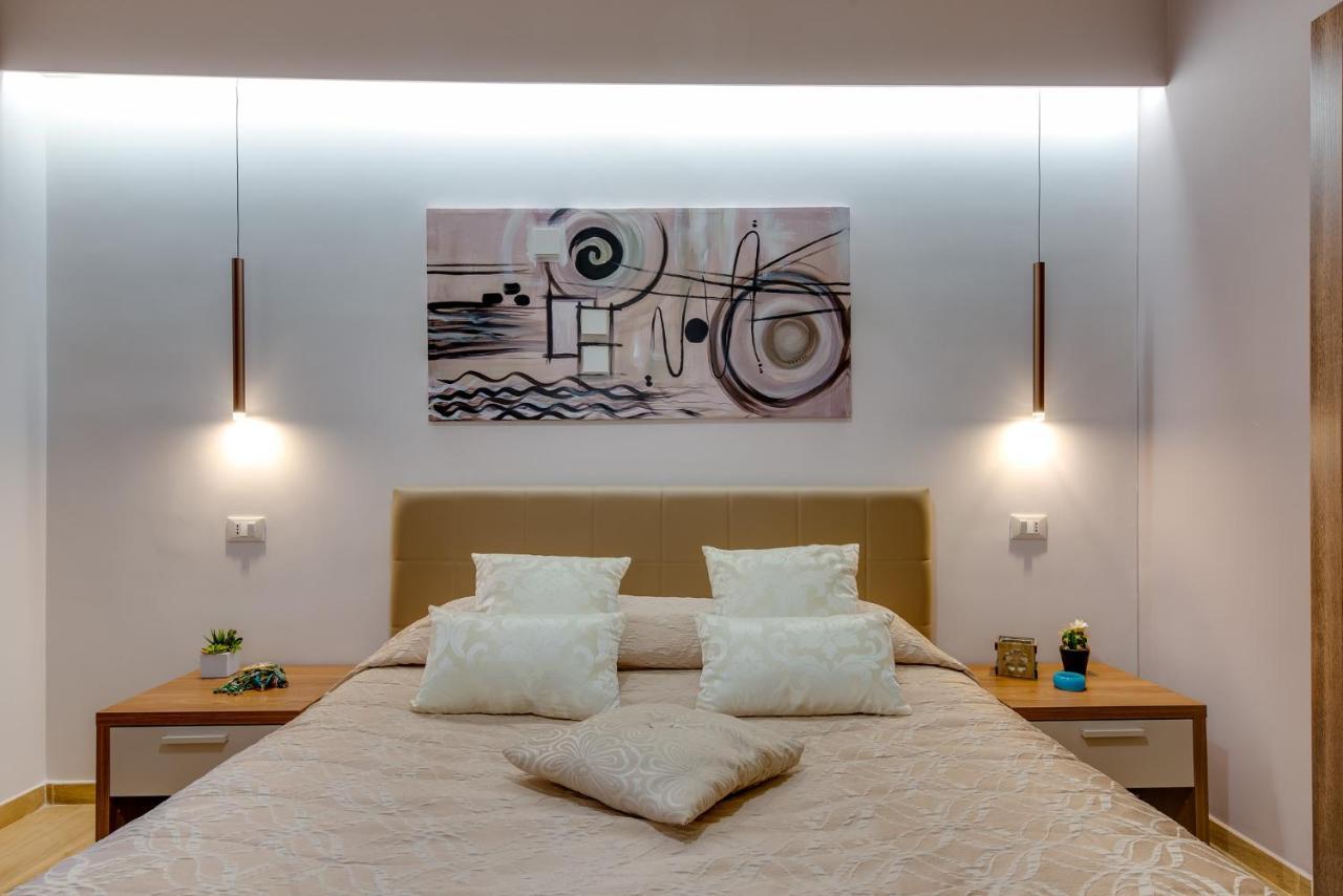 שאקה La Finestra Sul Cortile B&B מראה חיצוני תמונה