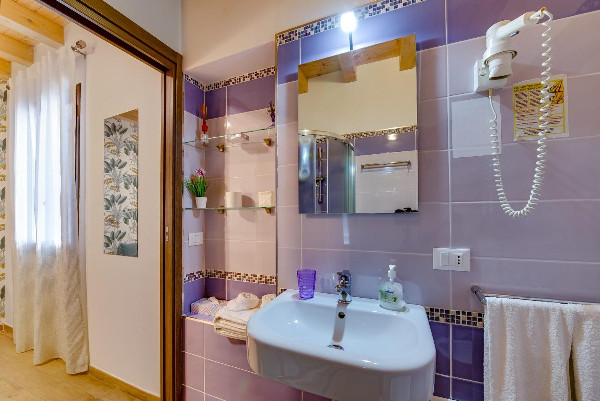 שאקה La Finestra Sul Cortile B&B מראה חיצוני תמונה